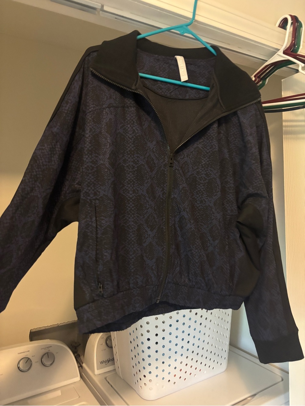 Athleta Endless Jacket Navy Snake-Print